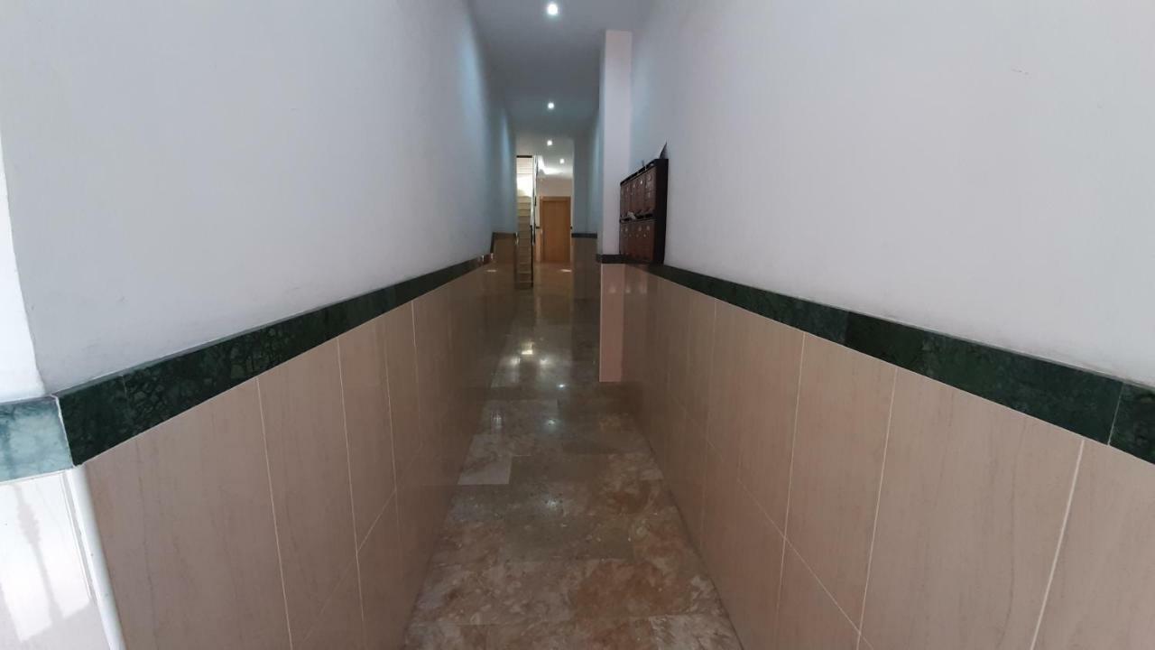 Apartamento cómodo y acogedor en el centro con WiFi Ronda Exterior foto